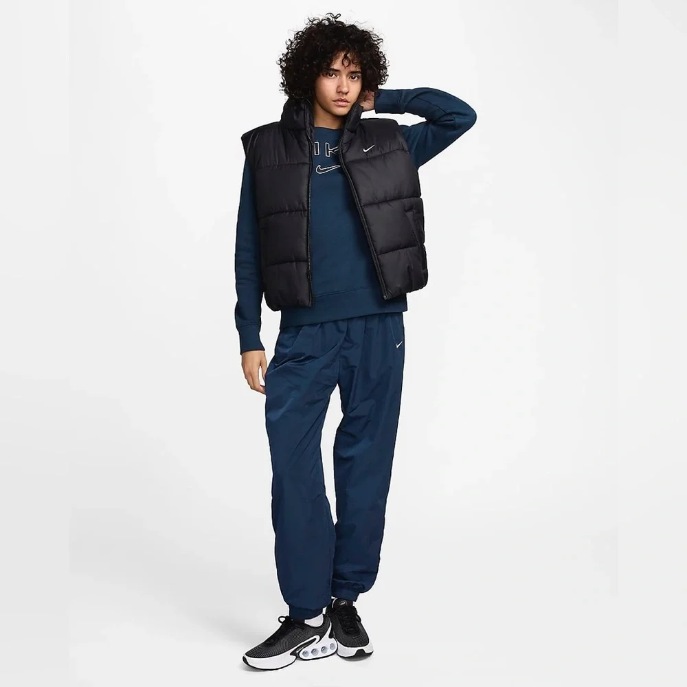 ❗️Nike sportswear classic puffer  Vest❗️ - Picture 6 of 8